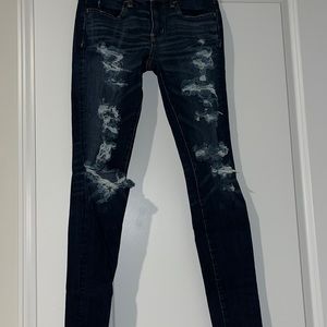 AE 360 super stretch ripped Jegging size 2 Long